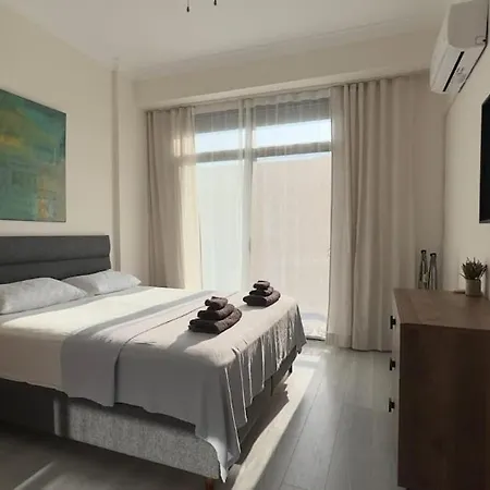 5 Km To Alacati, Luxury With Garden And Pool فيلة Çeşme