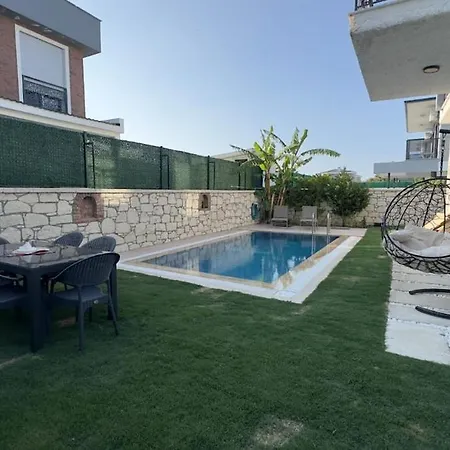 5 Km To Alacati, Luxury With Garden And Pool * Çeşme